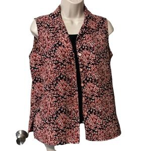 Button up top with attached tank